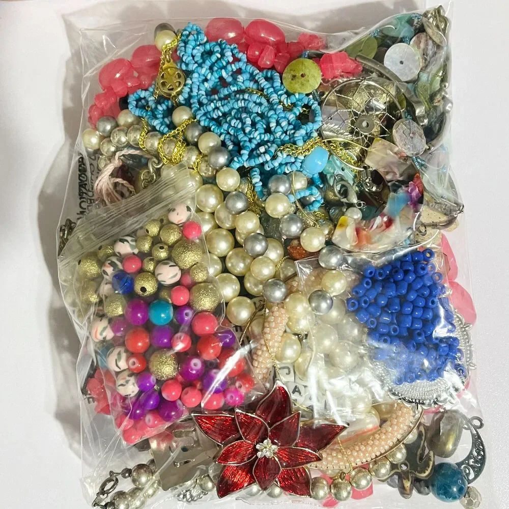 VTG - Now Repurpose Junk Jewelry Lot Beads DIY Harvest Craft Variety Box 1#10oz